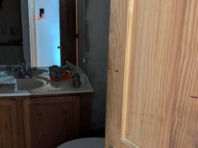 1976 2br - 840ft2 Mobile Home (Cedar Rapids)