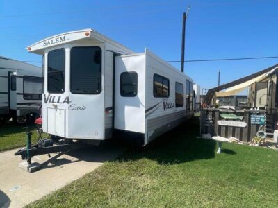 Used 2020 Trailer House - $29,000 (Port Aransas)
