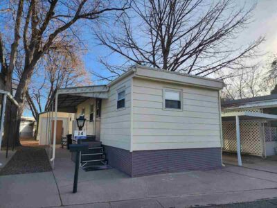 528ft² – Vintage Mobile Home (1Bd/1Ba)