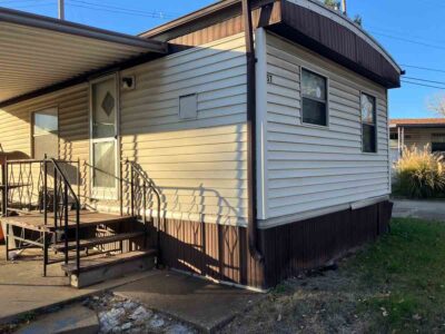 616ft2 Vintage Mobile Home Sale in Bridgeton Mo