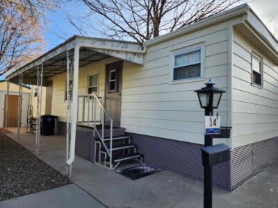 528ft² – Vintage Mobile Home (1Bd/1Ba)