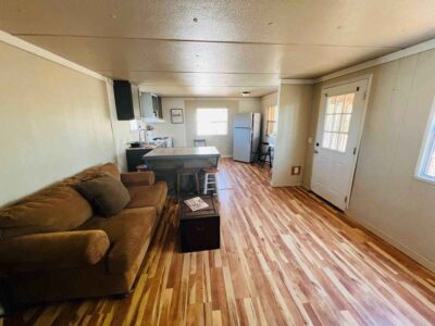 4BR - Beautiful Vintage 4Bd/2Ba Single Wide Mobile Home