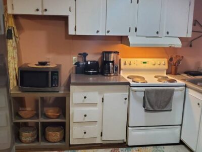 1000ft² – Vintage Mobile Home For Sale by Owner (3Bd/2Ba)