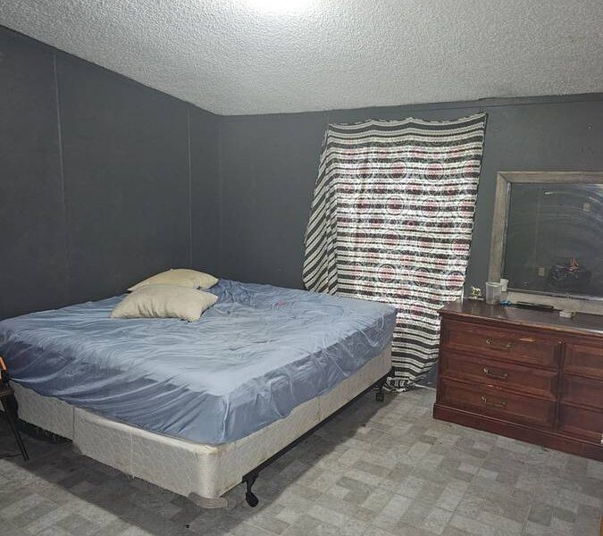 Old 1990 28x60 3bed 2bath Double Wide Mobile Home