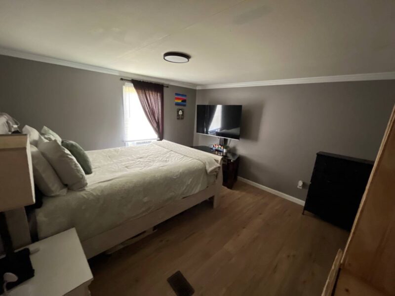 1987 Mobile Home for Sale – 2BR / 1BA