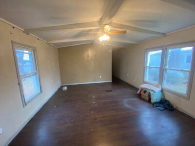 1987 Vintage 2BR / 2BA Mobile Home for Sale