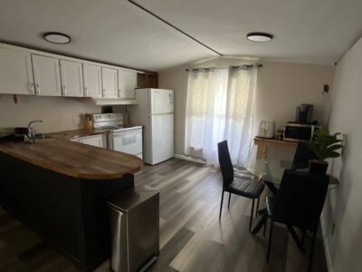 1987 Mobile Home for Sale – 2BR / 1BA